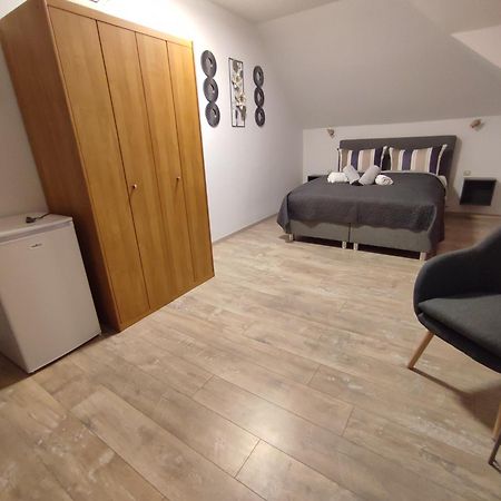 Haus Marika Hotel Siofok Bagian luar foto