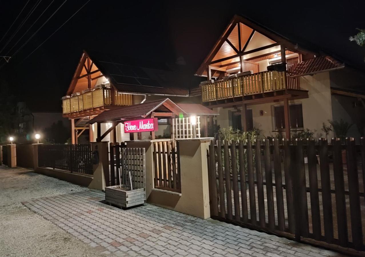 Haus Marika Hotel Siofok Bagian luar foto