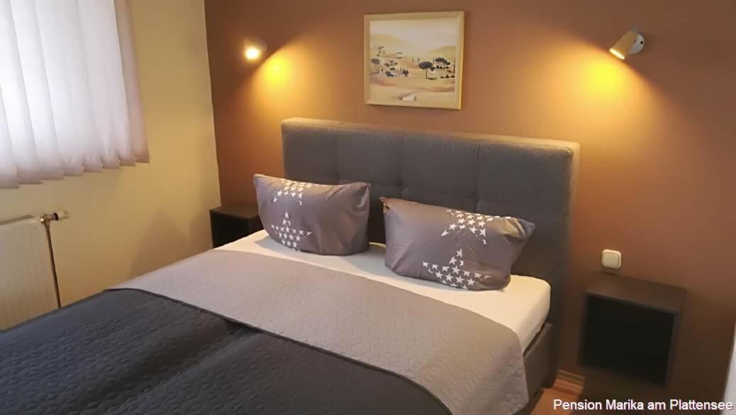 Haus Marika Hotel Siofok Bagian luar foto
